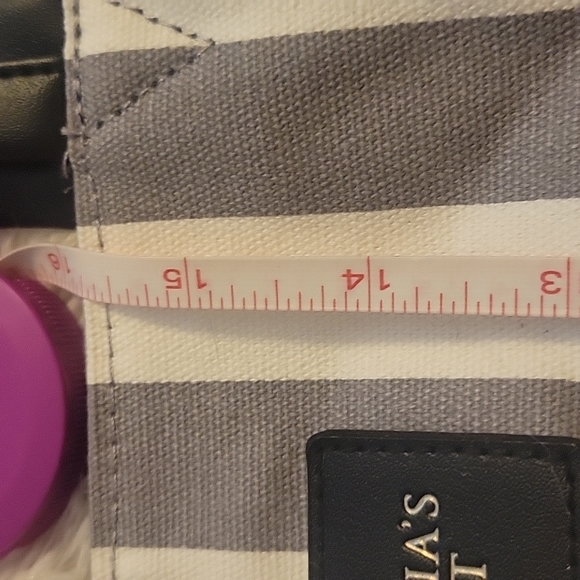 NWT Victoria Secret Bag - Picture 2 of 5